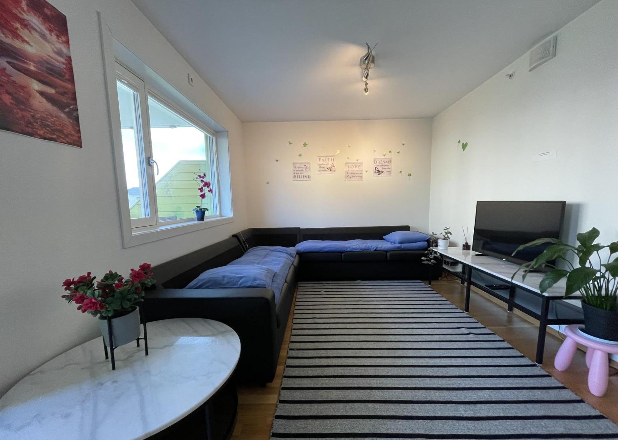 3 Sleeping Rooms For 82M2 Which Direct Traffic To Airport And City Center Bergen Exteriér fotografie