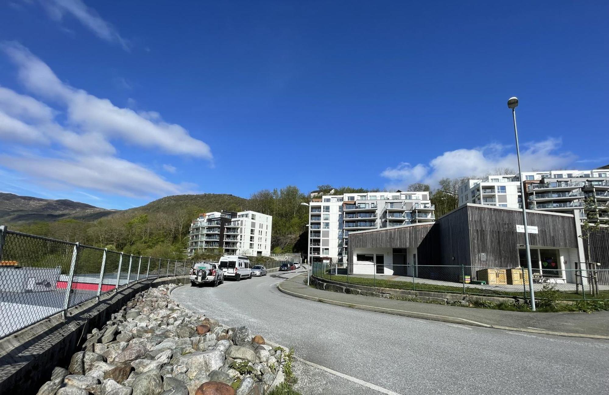 3 Sleeping Rooms For 82M2 Which Direct Traffic To Airport And City Center Bergen Exteriér fotografie